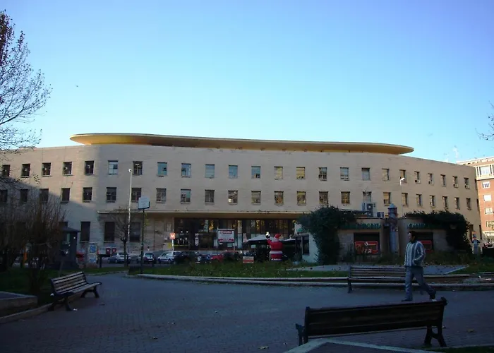 Central Appartment Piazza Bologna RM Perris House